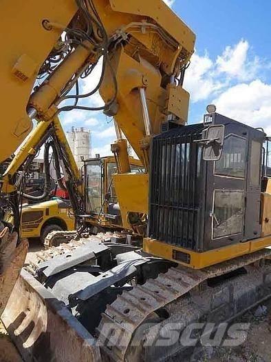 Liebherr 944C Özel ekskavatörler