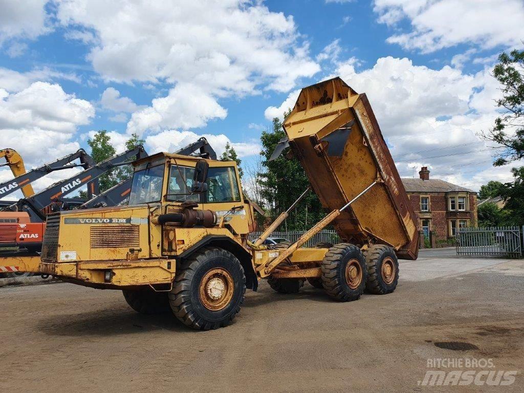 Volvo A 25 C Belden kirma kaya kamyonu
