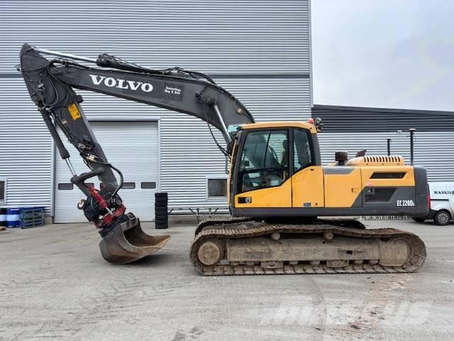 Volvo EC 220 D Paletli ekskavatörler