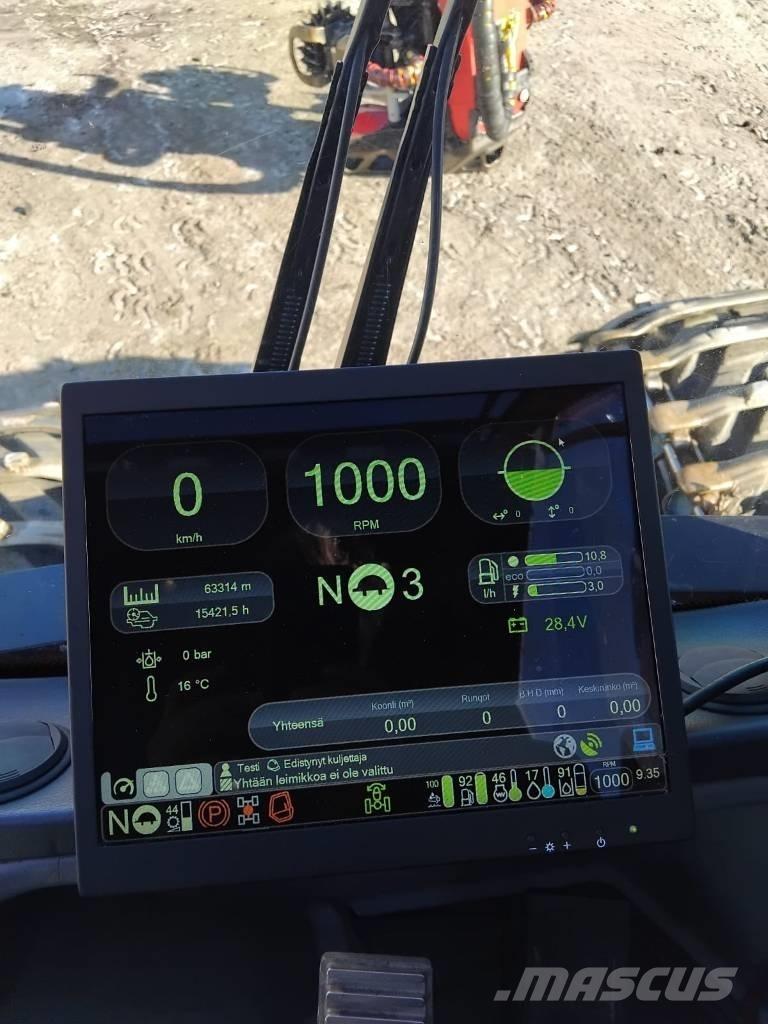 Komatsu 901XC Biçerdöverler