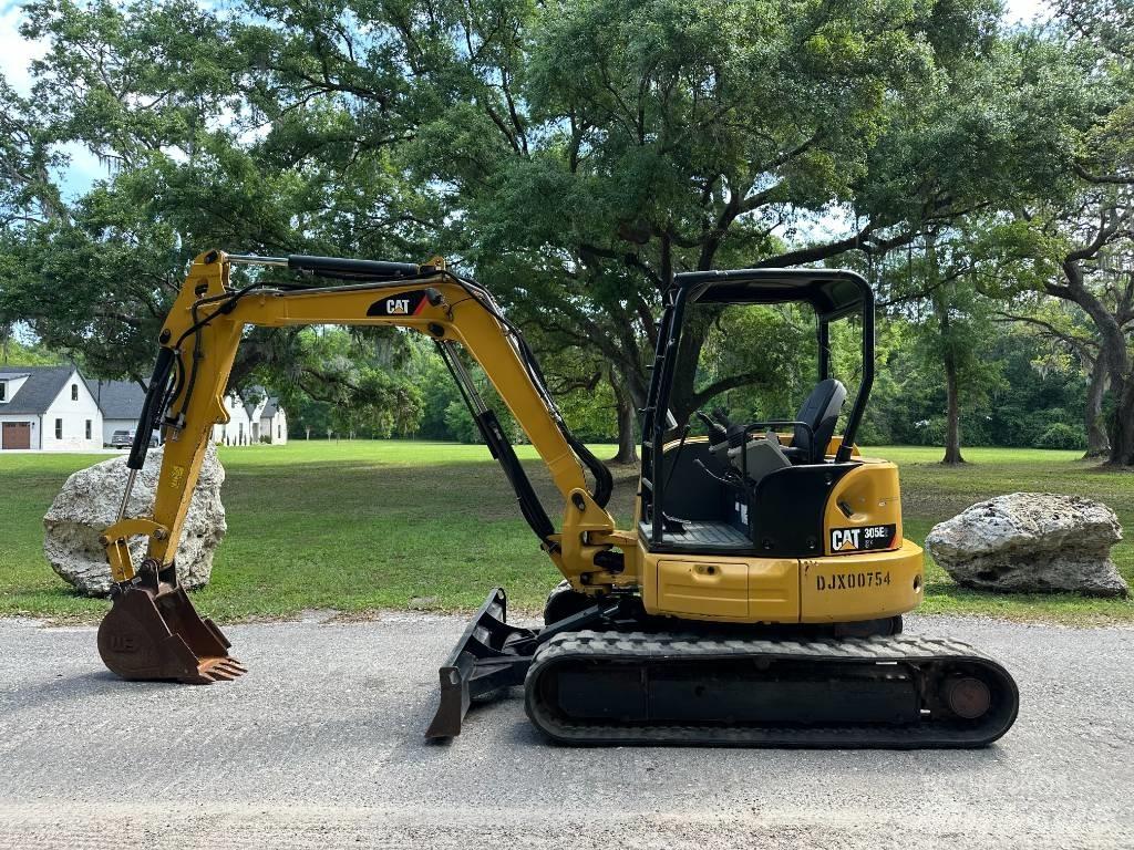 CAT 305E2 CR Mini ekskavatörler, 7 tona dek