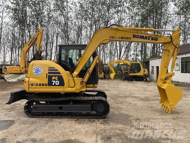 Komatsu PC70-8 Paletli ekskavatörler