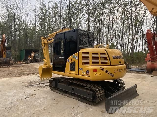 Komatsu PC70-8 Paletli ekskavatörler
