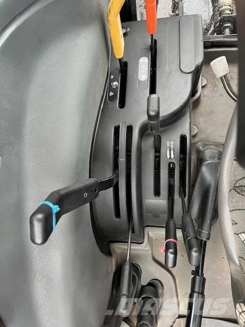 New Holland 5635 Traktörler