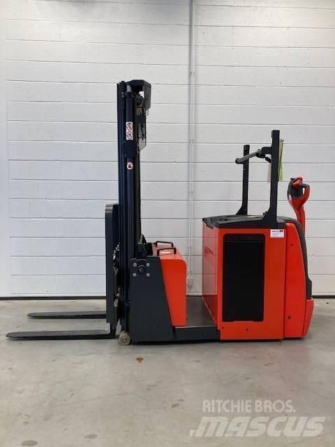Linde L12AC/1171-01 Yaya kumandali istif makinasi