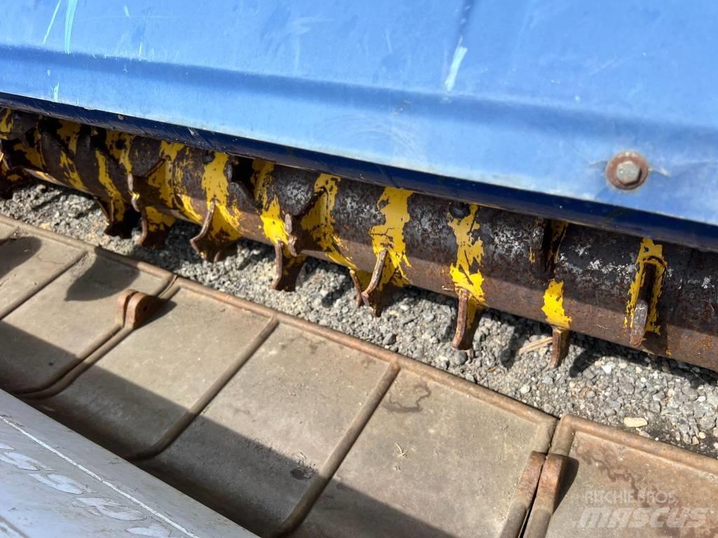 Kässbohrer PB 240 D Kar düzleyiciler