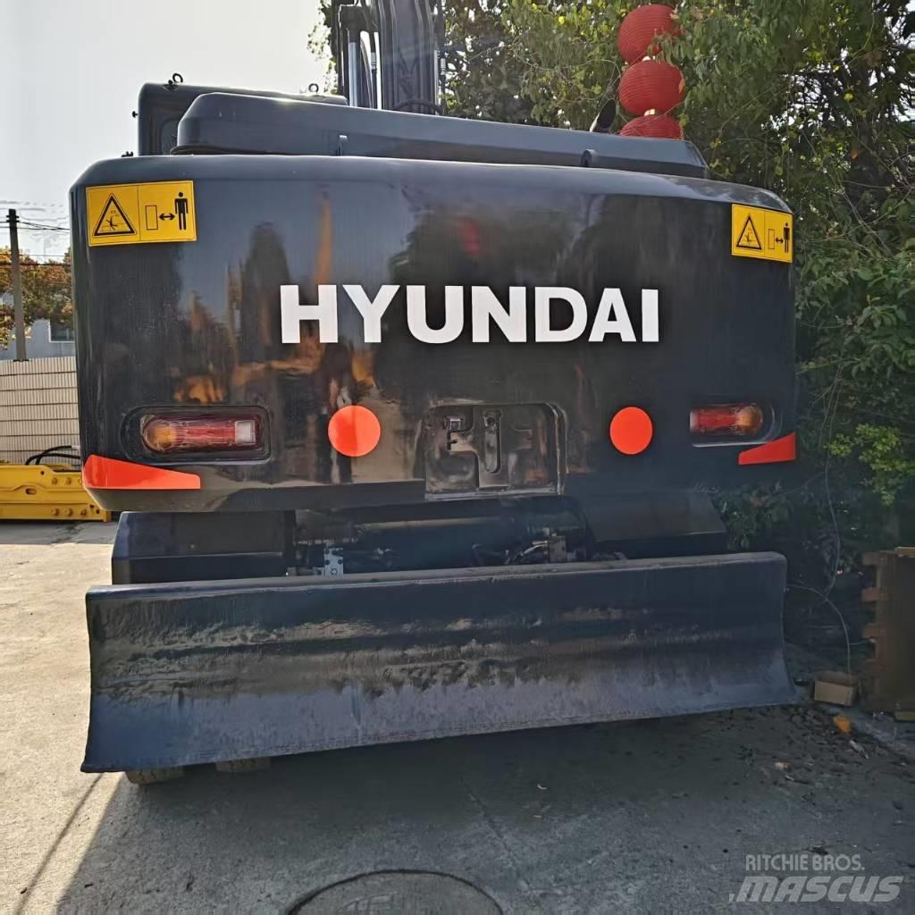 Hyundai r150w-9 Lastik tekerli ekskavatörler