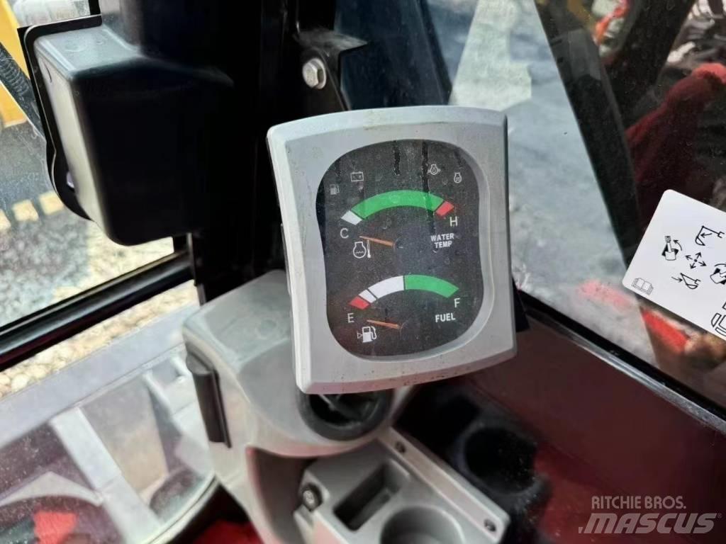 CAT 307E2 Paletli ekskavatörler