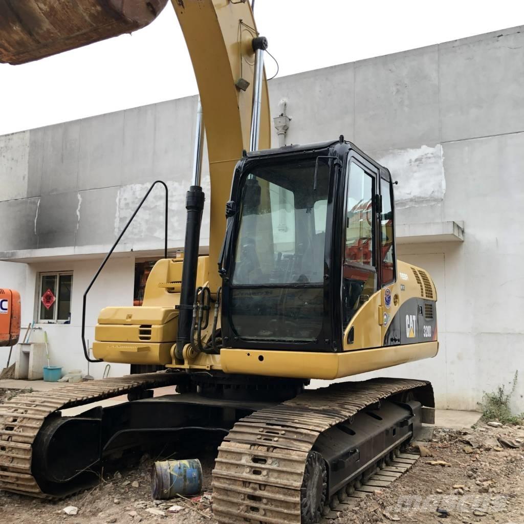 CAT 320 D Paletli ekskavatörler