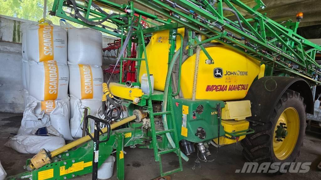 John Deere M 740 i Çekilir pülverizatörler