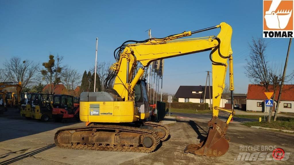 Komatsu PC228 Paletli ekskavatörler