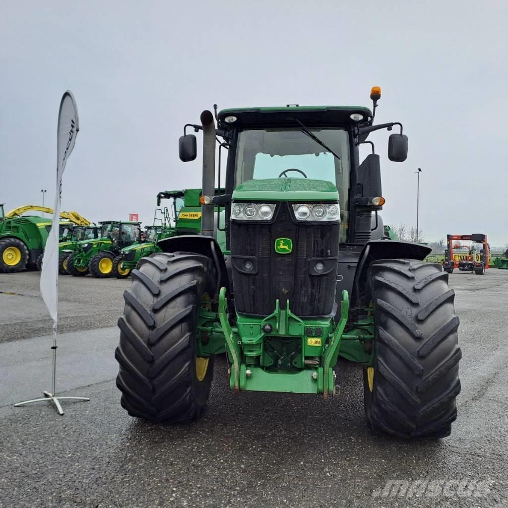 John Deere 7230 R Traktörler