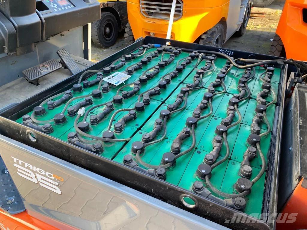 Toyota 8FBMT35 Elektrikli forkliftler