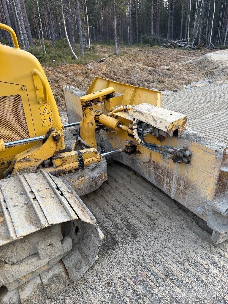 Komatsu D 37 PX-23 Paletli dozerler