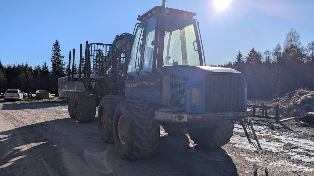 Rottne F18 Tomruk yükleyici traktörler