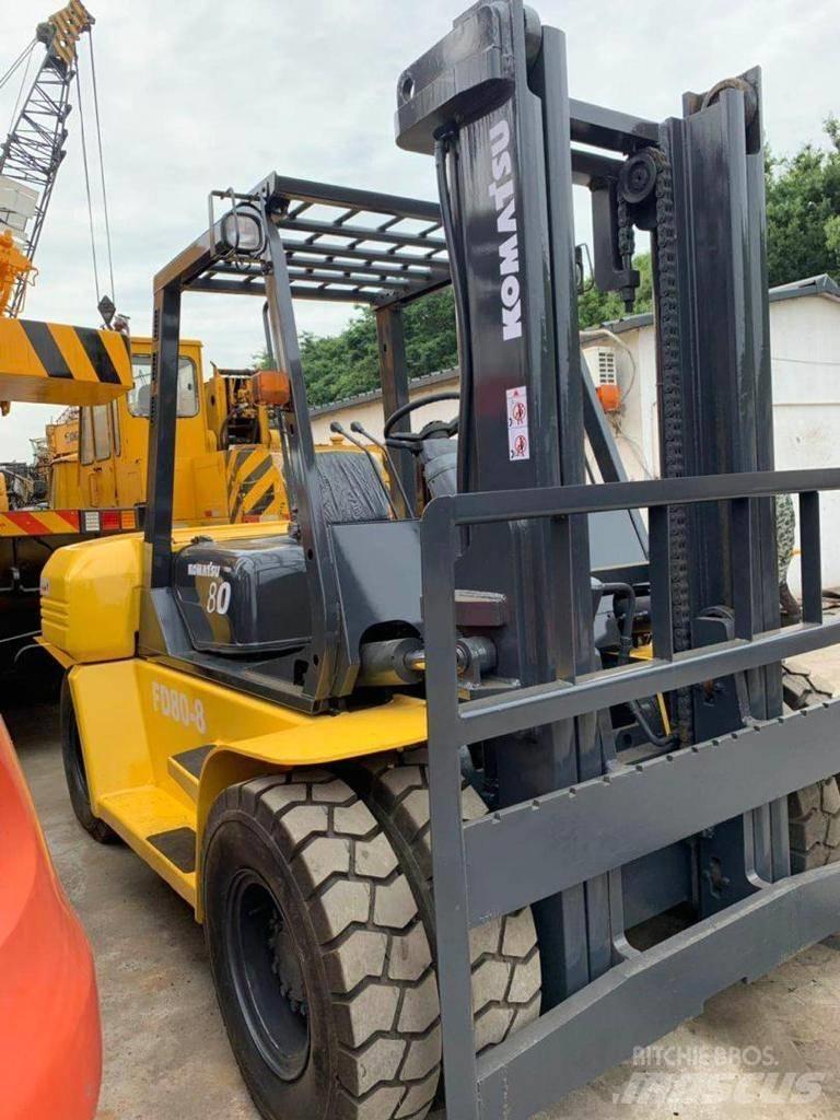 Komatsu 8 Ton Dizel forkliftler
