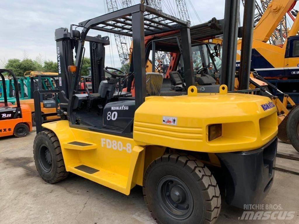Komatsu 8 Ton Dizel forkliftler