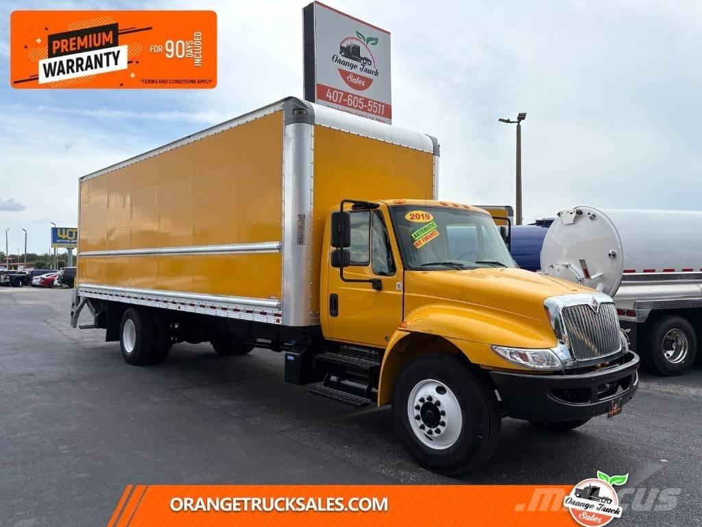 International 4300 Kapali kasa kamyonlar