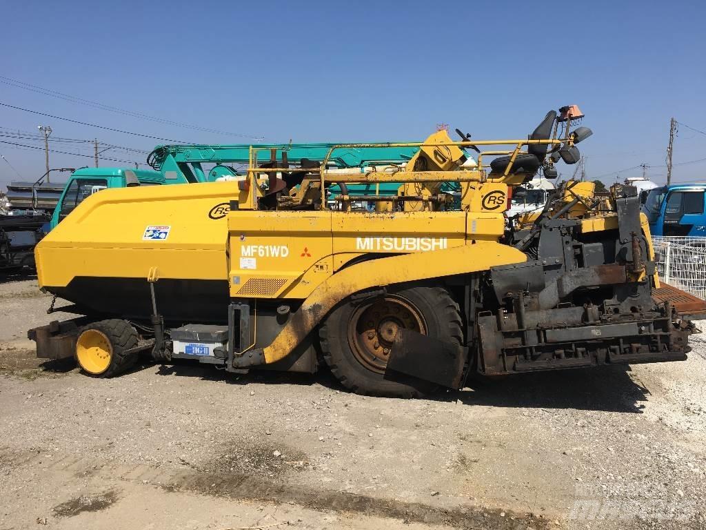 Mitsubishi MF61WD Asfalt sericiler