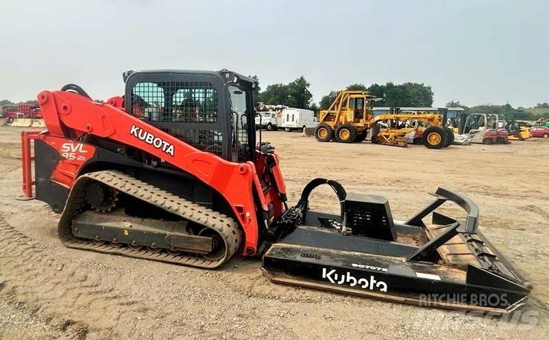 Kubota SVL 95-2 Skid steer loderler