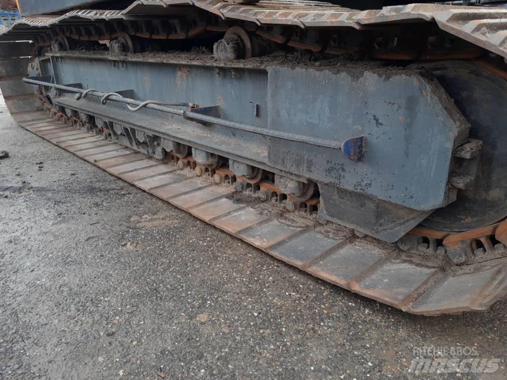 Hitachi KH 100 Paletli vinçler