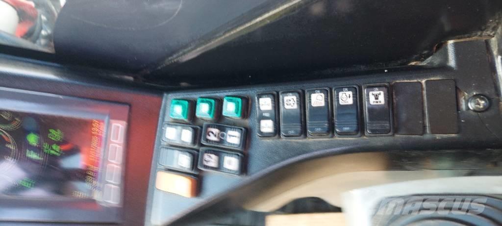 Takeuchi TB 295 W Lastik tekerli ekskavatörler