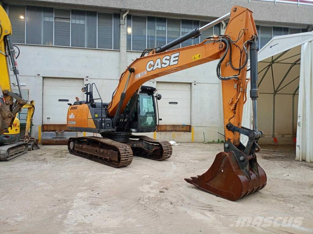 CASE CX 210 D Paletli ekskavatörler
