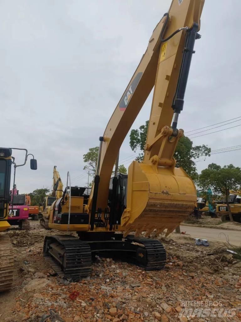 CAT 320 D Paletli ekskavatörler