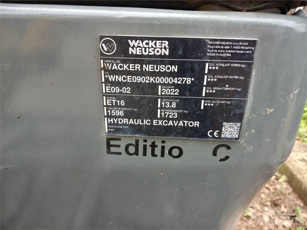 Wacker Neuson ET16 Paletli ekskavatörler