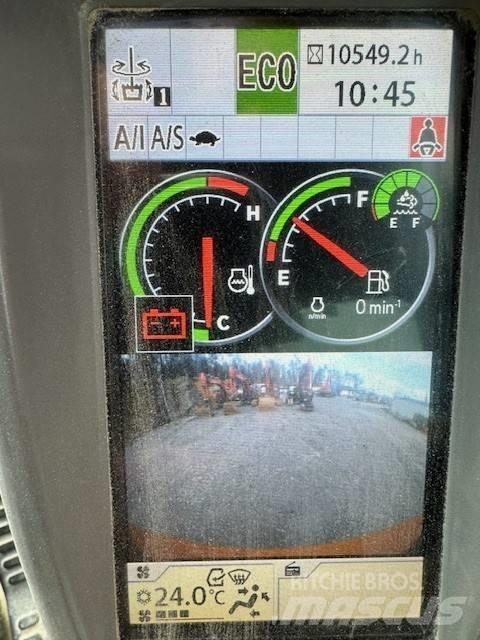 Hitachi ZX 250 LC-6 Paletli ekskavatörler