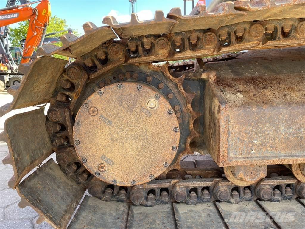 Doosan DX235LC-5 Paletli ekskavatörler