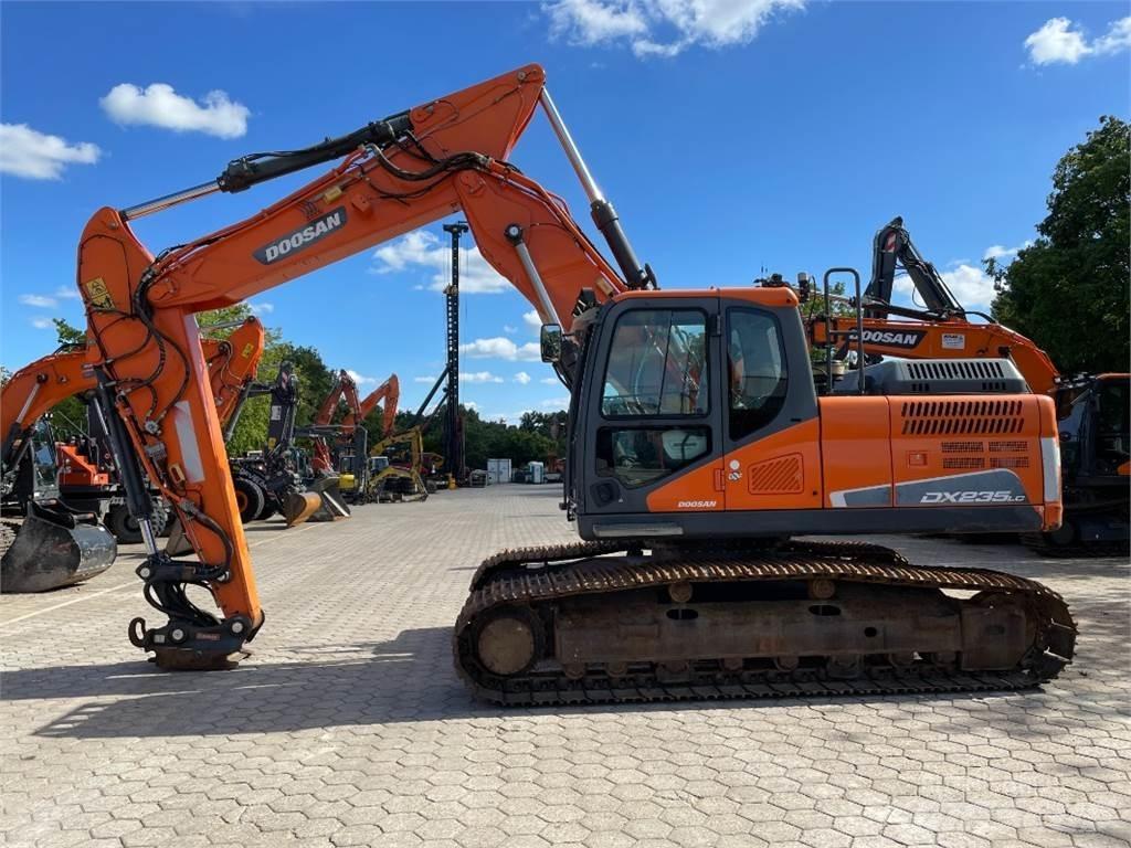 Doosan DX235LC-5 Paletli ekskavatörler