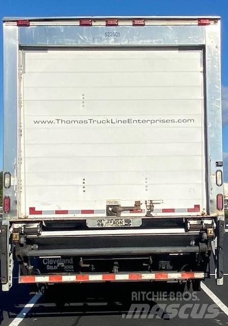 Freightliner M2 106 Frigofrik kamyonlar