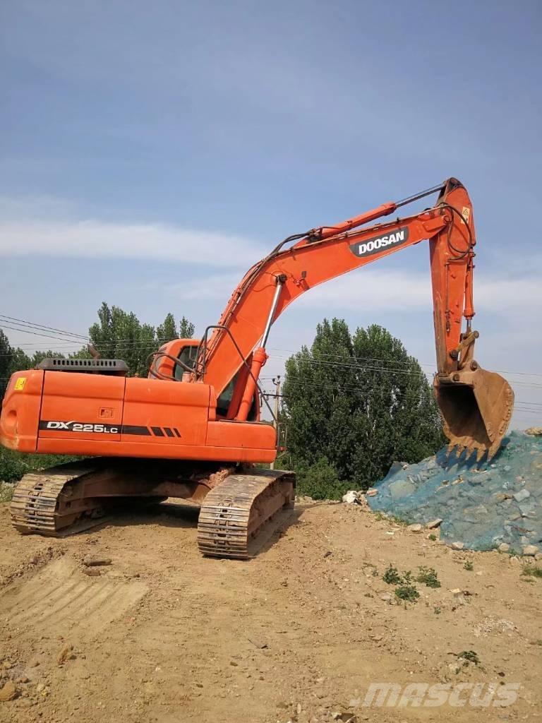 Doosan dx225 Paletli ekskavatörler