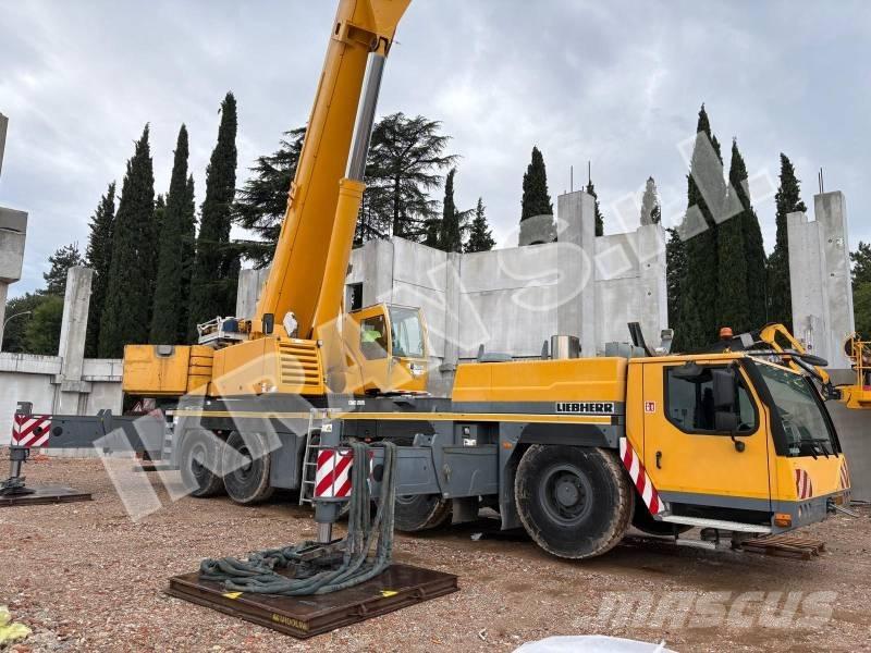 Liebherr LTM1200-5.1 Yol-Arazi Tipi Vinçler (AT)