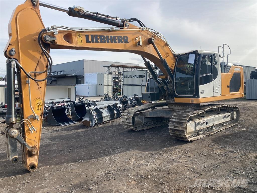 Liebherr R926 Paletli ekskavatörler