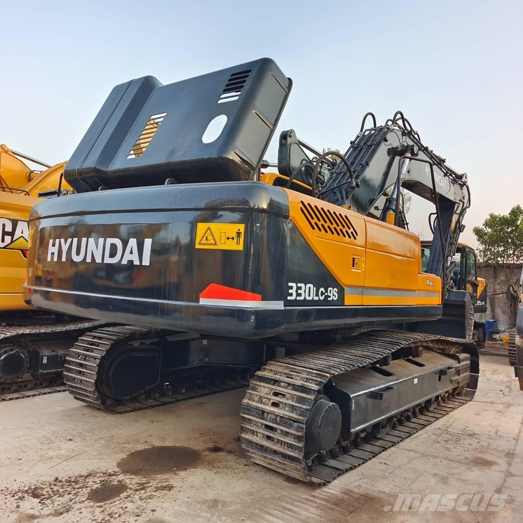 Hyundai 330LC-9T Paletli ekskavatörler