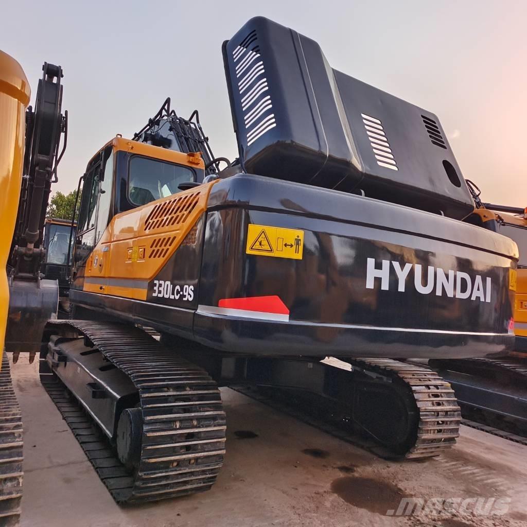 Hyundai 330LC-9T Paletli ekskavatörler