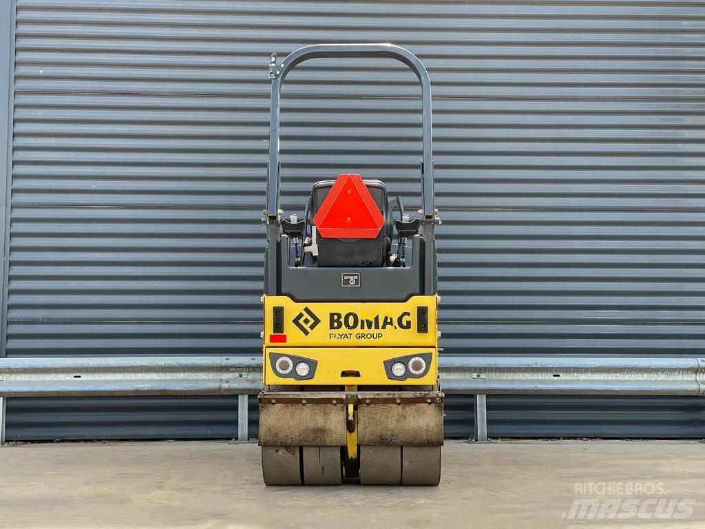 Bomag BW 100 AC-5 Kombine silindirler