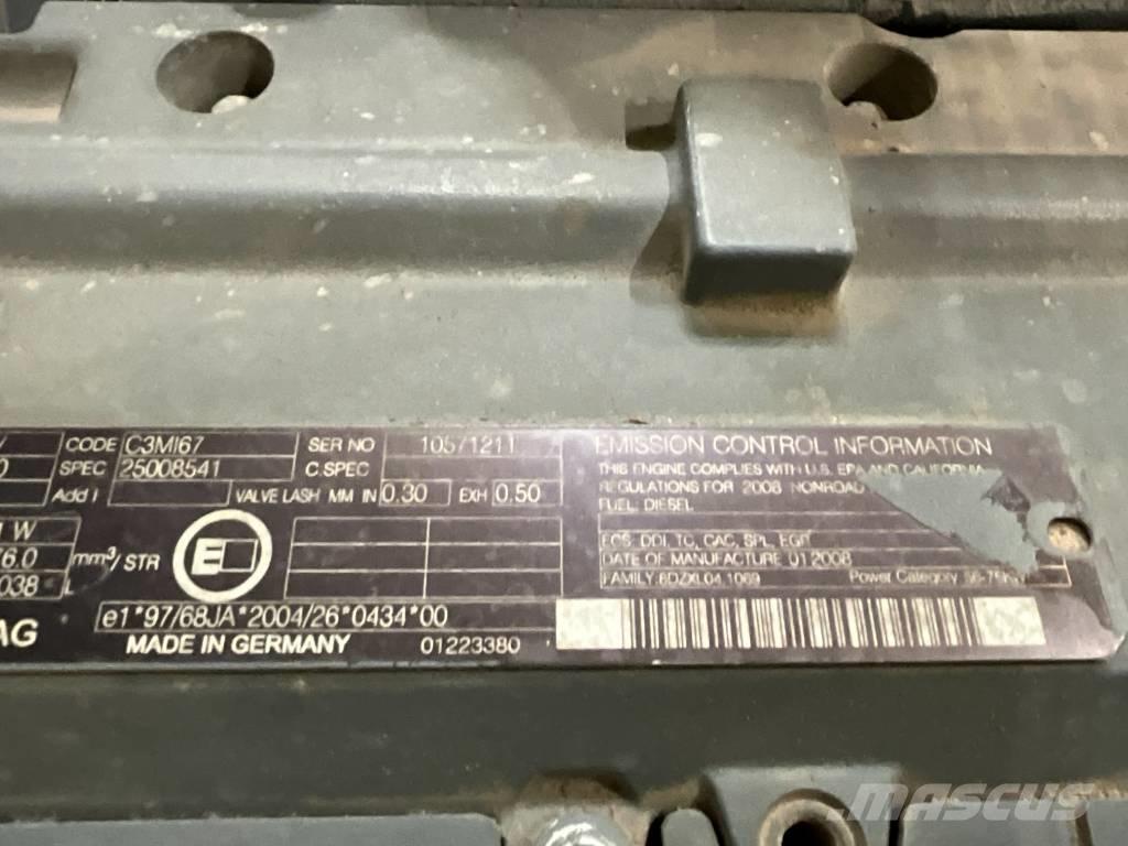 Terex TW 85 Lastik tekerli ekskavatörler