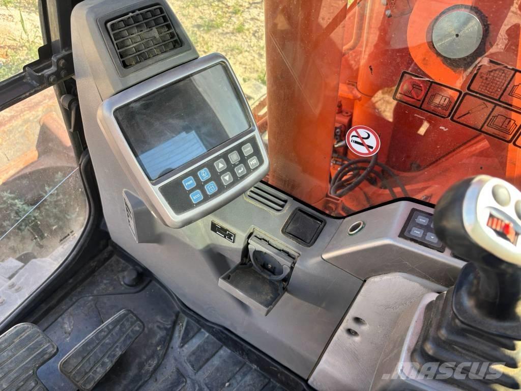 Doosan DX 140 LCR-3 Paletli ekskavatörler