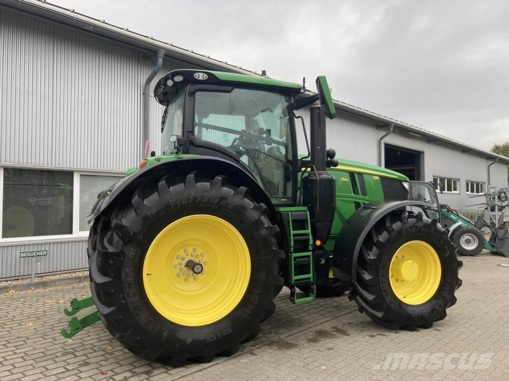 John Deere 6R250 Traktörler