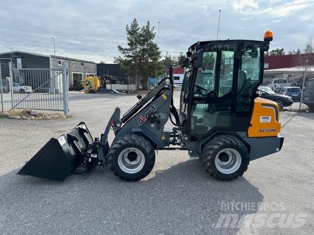 GiANT G2300 HD Mini yükleyiciler