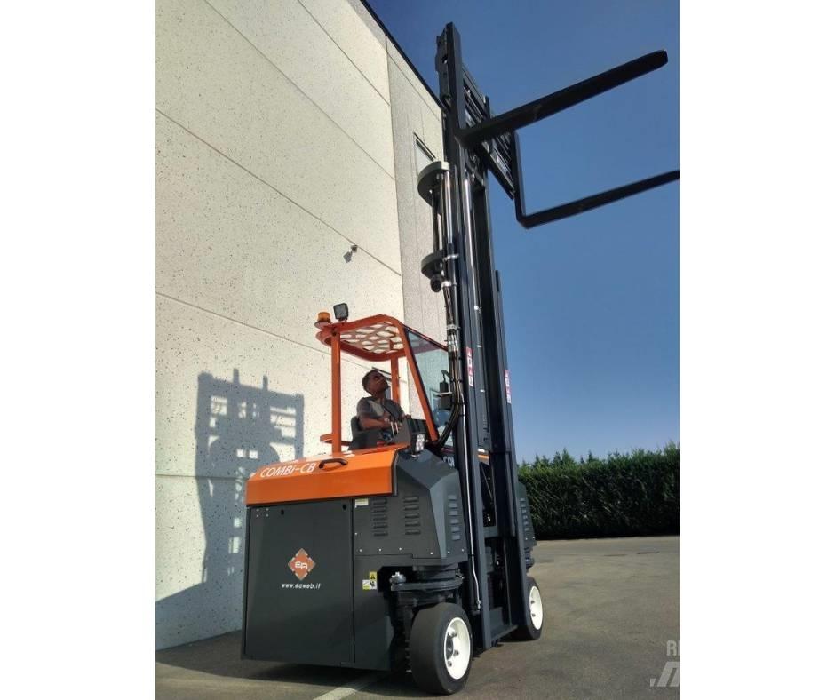 Combilift C3000CBE Dar koridor forklifti
