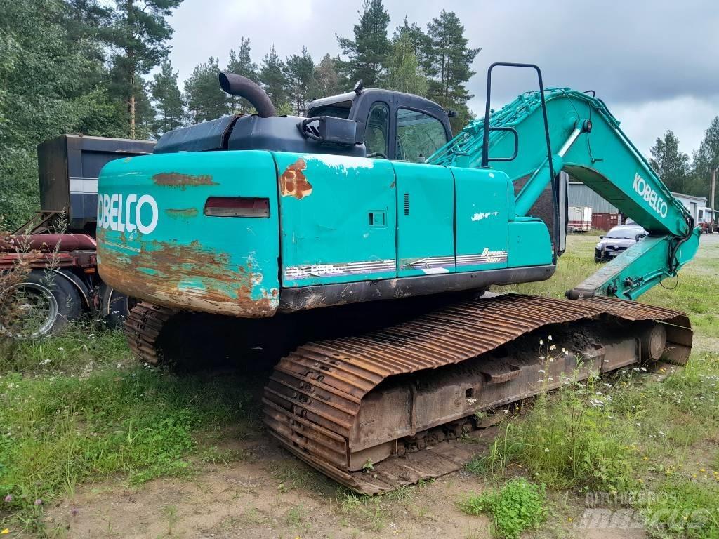 Kobelco SK 250LC-6 Paletli ekskavatörler