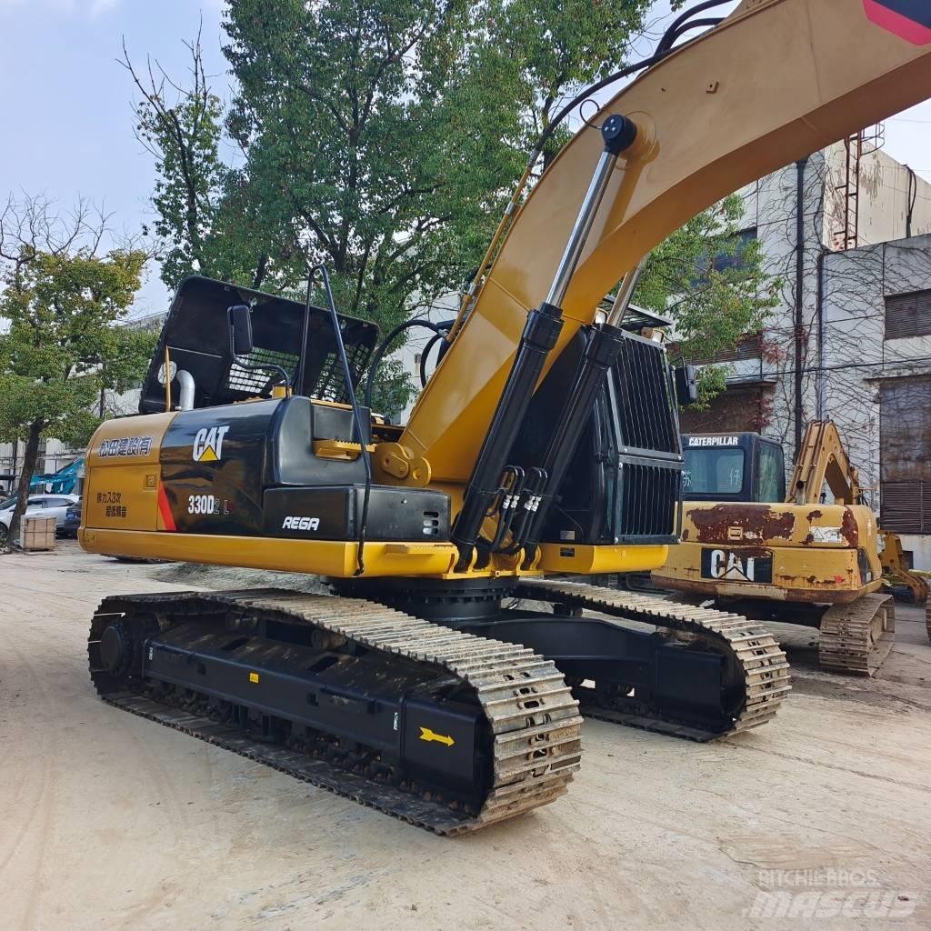 CAT 330D2L Paletli ekskavatörler