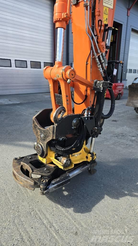 Hitachi ZX 170 W-5 Lastik tekerli ekskavatörler
