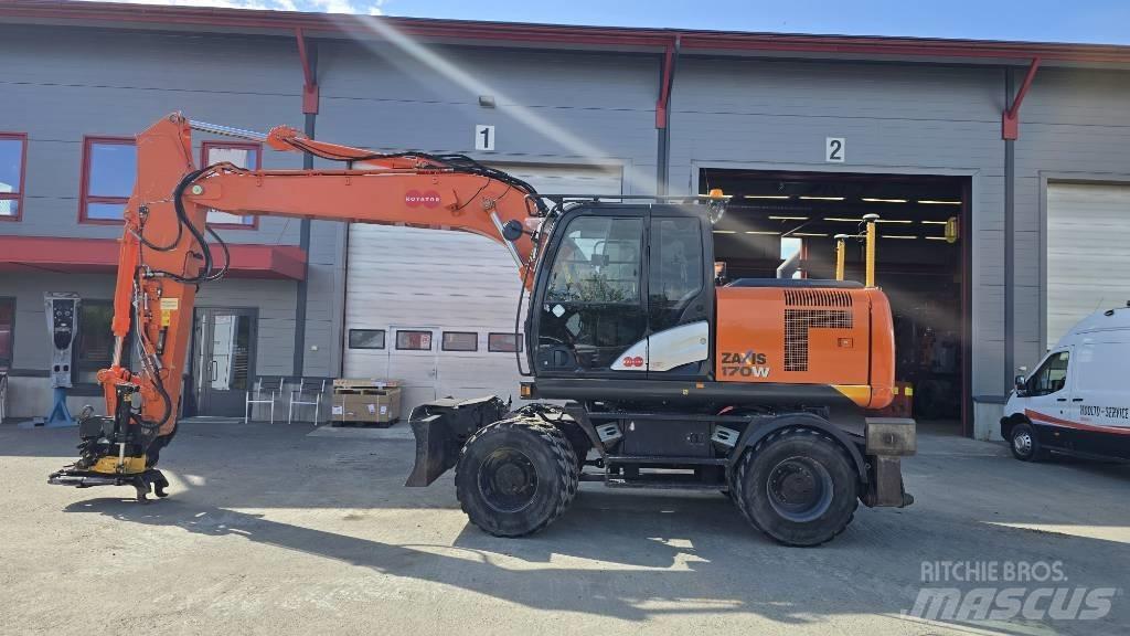 Hitachi ZX 170 W-5 Lastik tekerli ekskavatörler