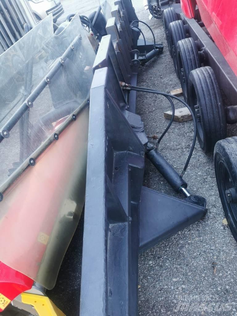 Kässbohrer PB 600 Kar düzleyiciler