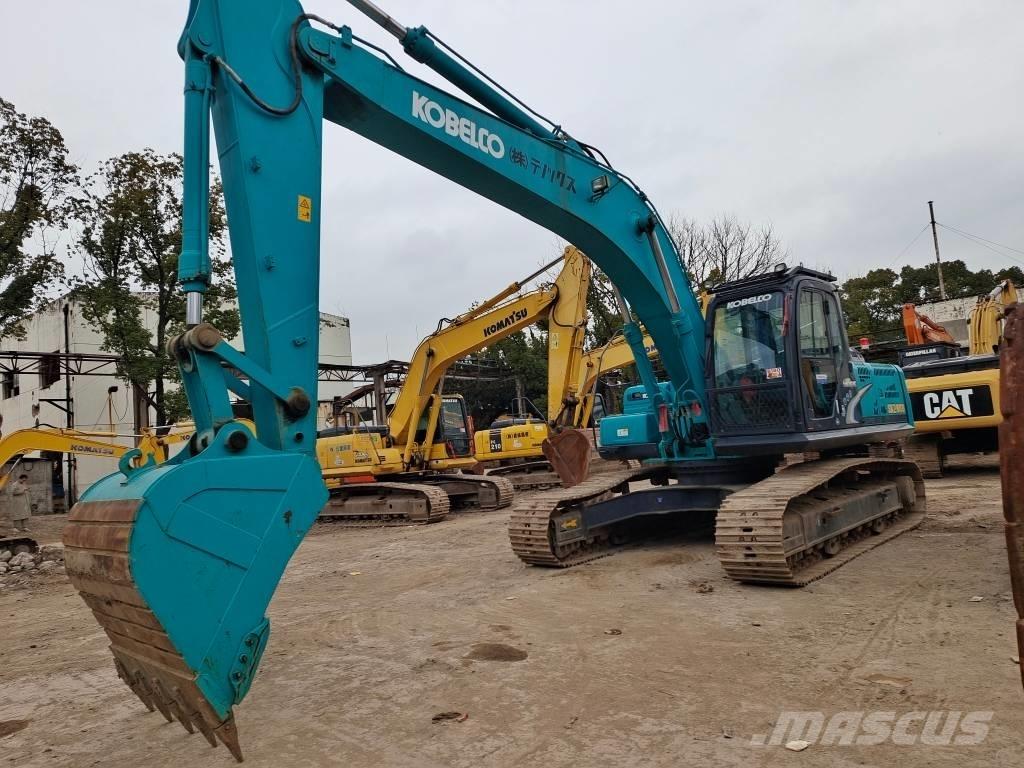 Kobelco SK 200 Paletli ekskavatörler